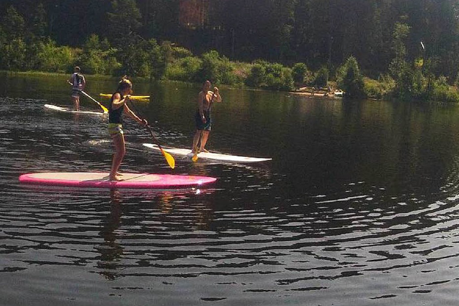 Stand Up Paddling (Windgfällweiher) - Feldberg Stand Up Paddling (Windgfällweiher) - Feldberg