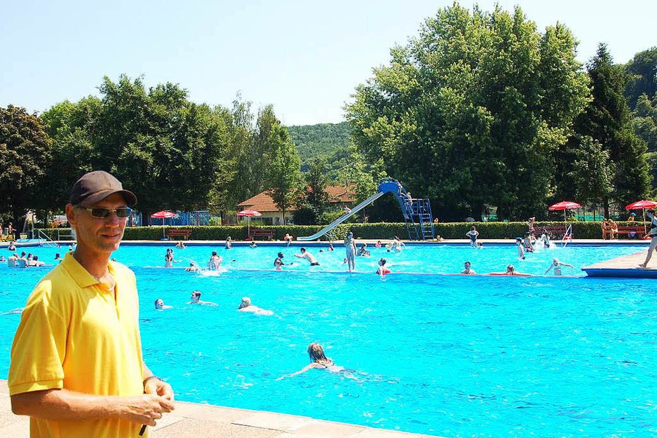 Schwimmbad - Steinen Schwimmbad - Steinen