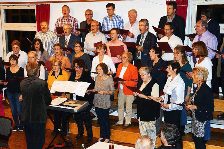 Hülschematthalle Eichen - Schopfheim Hülschematthalle Eichen - Schopfheim