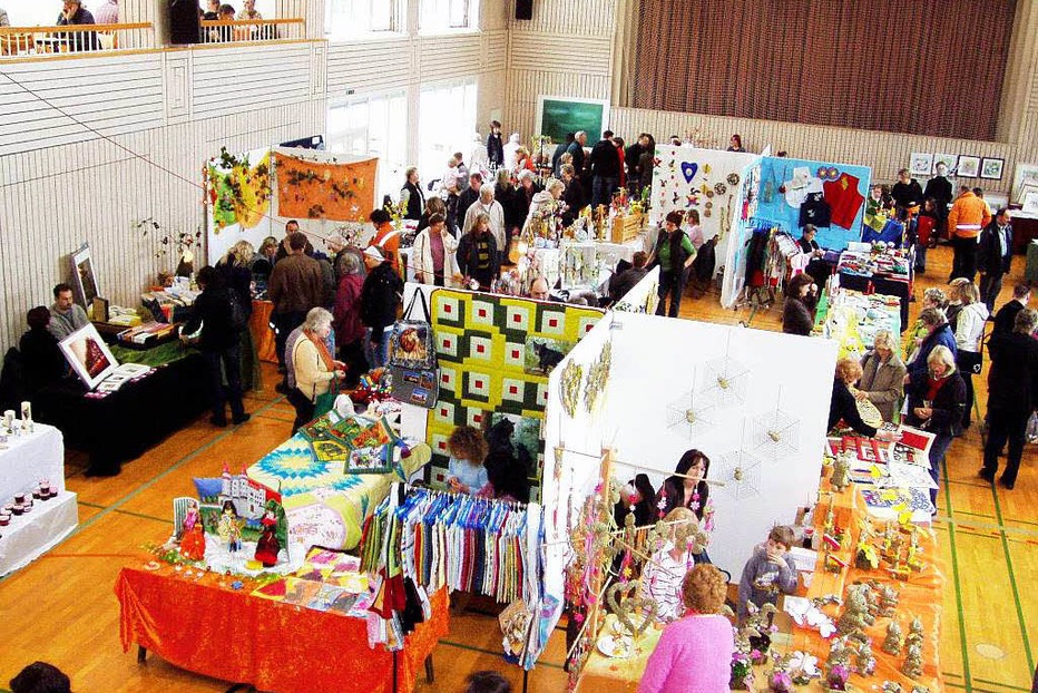 Turn- und Festhalle - Schwörstadt Turn- und Festhalle - Schwörstadt