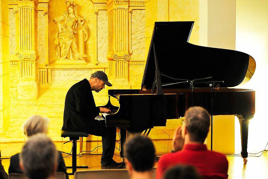Pianohaus Lepthien, Flügelsaal - Freiburg Pianohaus Lepthien, Flügelsaal - Freiburg