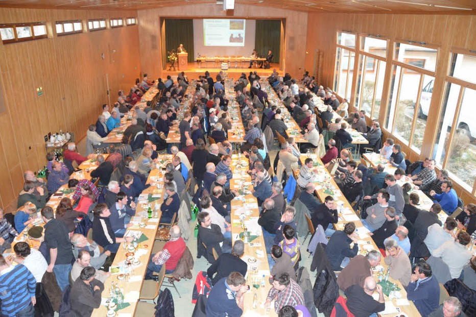 Turn- und Festhalle - Bötzingen Turn- und Festhalle - Bötzingen