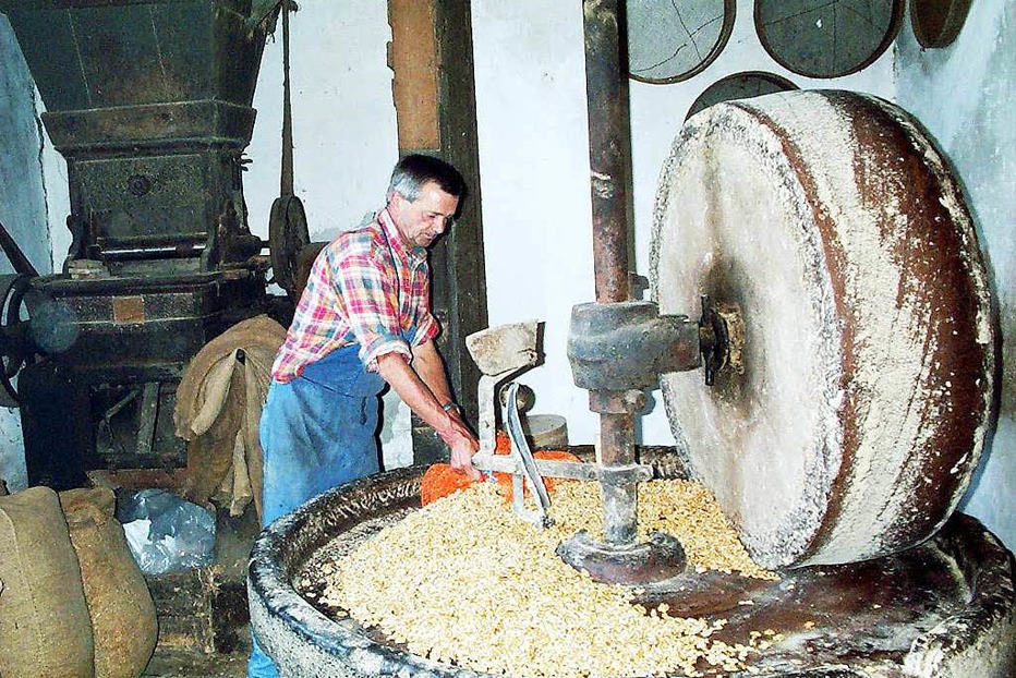 Ölmühle Werner Reinacher (Königsschaffhausen) - Endingen Ölmühle Werner Reinacher (Königsschaffhausen) - Endingen