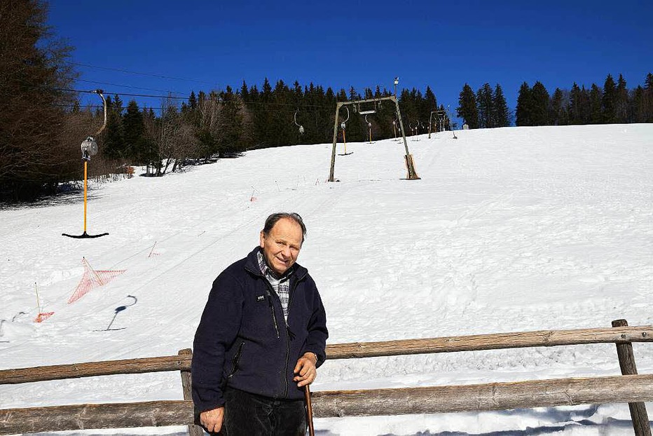 Kreuzweg Skilift (Neuenweg) - Kleines Wiesental Kreuzweg Skilift (Neuenweg) - Kleines Wiesental