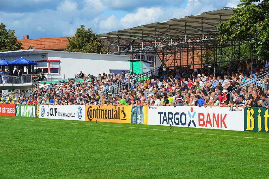 Kaiserstuhlstadion (Ponderosa) - Bahlingen Kaiserstuhlstadion (Ponderosa) - Bahlingen