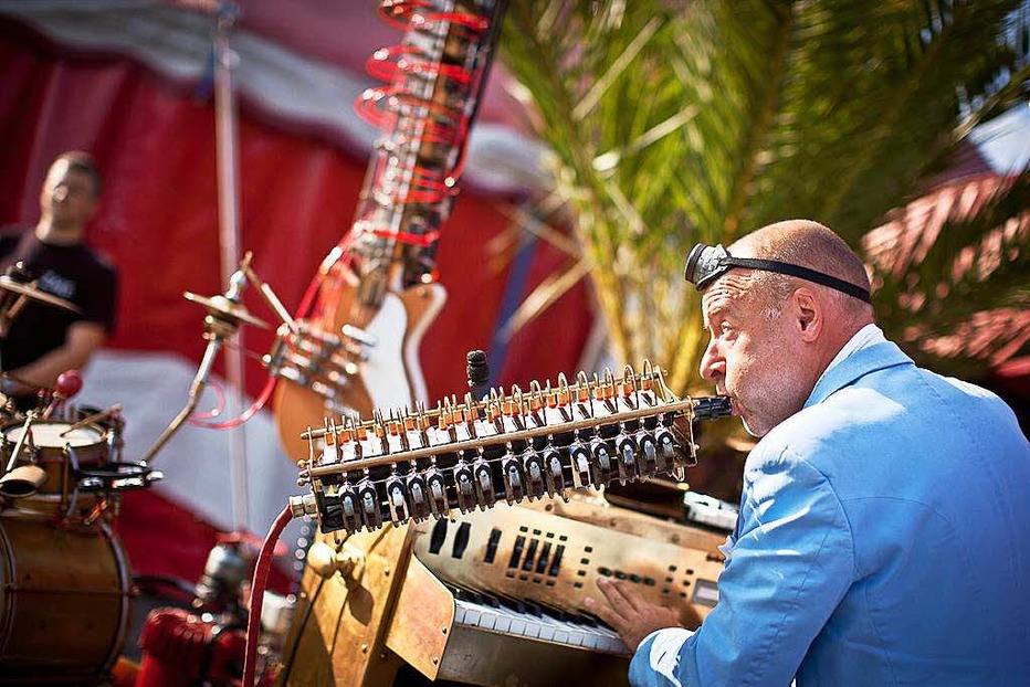 Zelt-Musik-Festival Open-Air-Bühne - Freiburg Zelt-Musik-Festival Open-Air-Bühne - Freiburg
