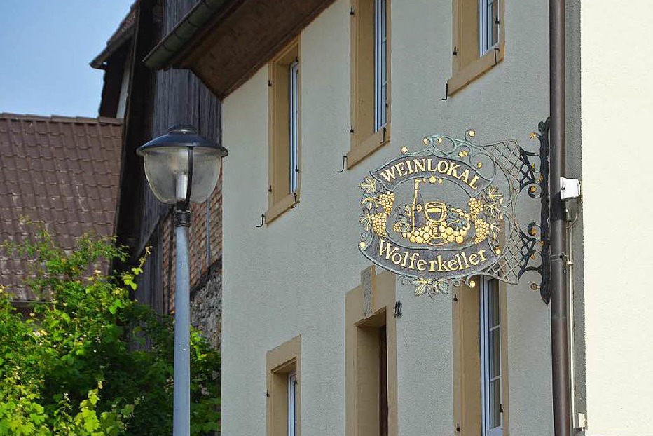 Weinlokal Wolferkeller Blansingen - Efringen-Kirchen Weinlokal Wolferkeller Blansingen - Efringen-Kirchen