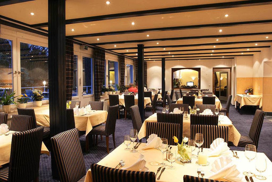 Golfhotel Hebelhof (Hertingen) - Bad Bellingen Golfhotel Hebelhof (Hertingen) - Bad Bellingen