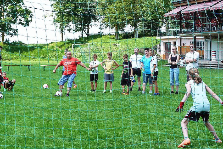 Sportgelände Sandgrüble (Gündlingen) - Breisach Sportgelände Sandgrüble (Gündlingen) - Breisach