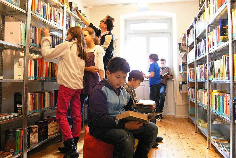 Städtische Bücherei im Torhaus - Herbolzheim Städtische Bücherei im Torhaus - Herbolzheim