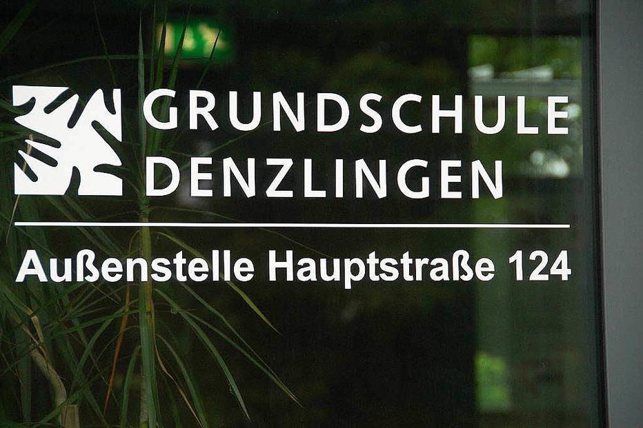 Grundschule Denzlingen - Schulhaus Haupstraße - Denzlingen Grundschule Denzlingen - Schulhaus Haupstraße - Denzlingen