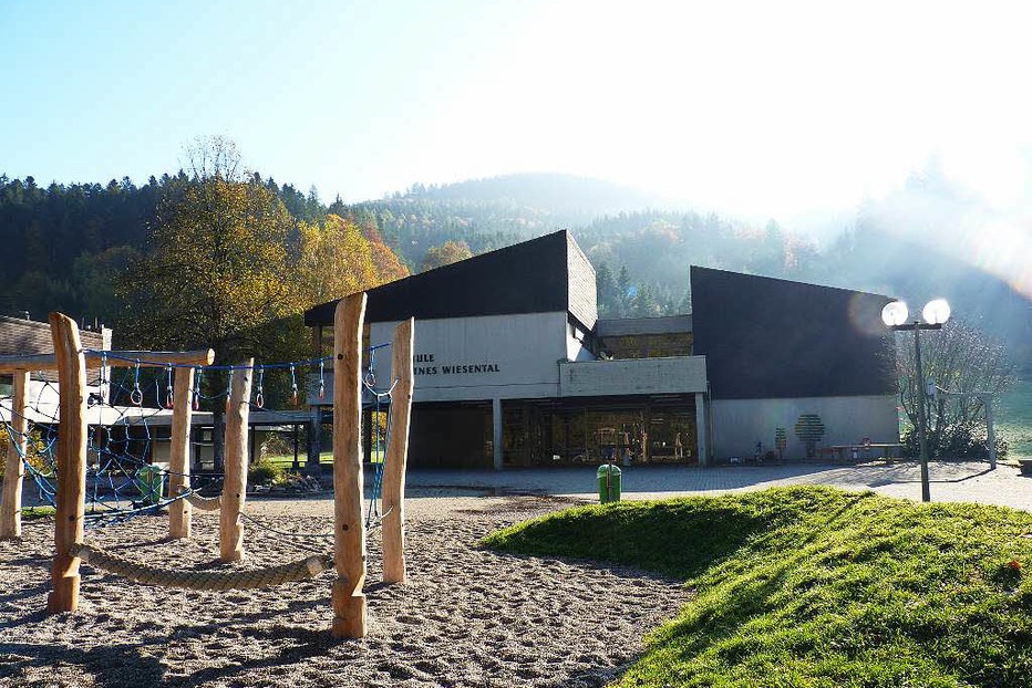 Naturparkschule Kleines Wiesental (Tegernau) - Kleines Wiesental Naturparkschule Kleines Wiesental (Tegernau) - Kleines Wiesental