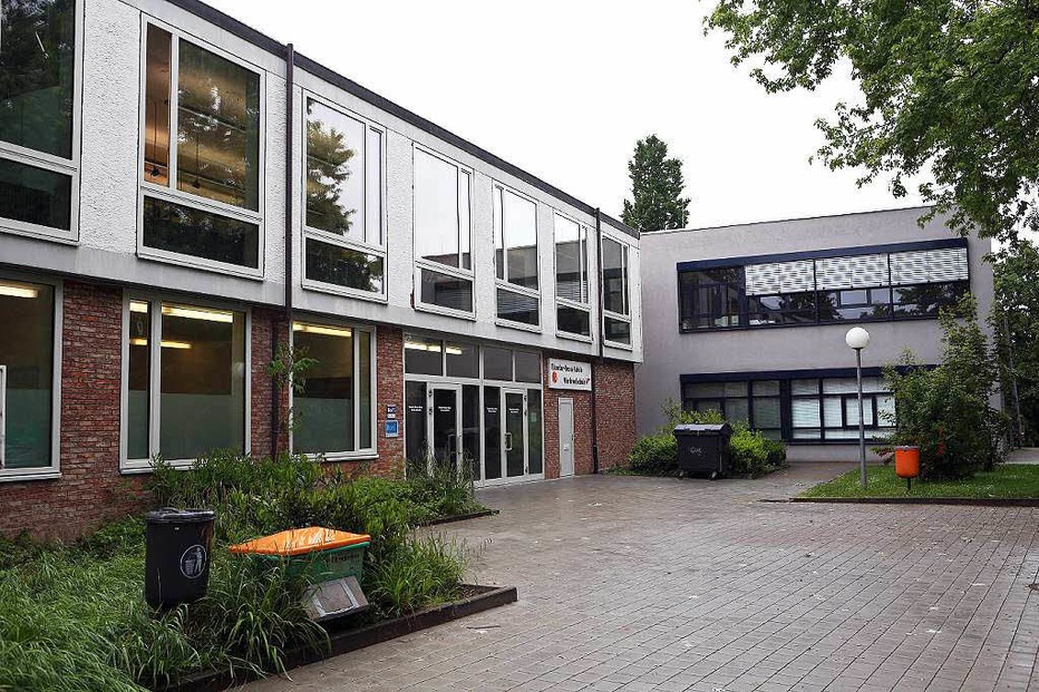 Theodor-Heuss-Werkrealschule - Lahr Theodor-Heuss-Werkrealschule - Lahr