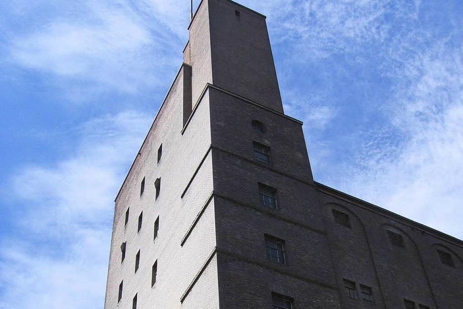 Open-Air-Kino Bernoulli-Silo (Aussichtsterrasse) - Basel Open-Air-Kino Bernoulli-Silo (Aussichtsterrasse) - Basel
