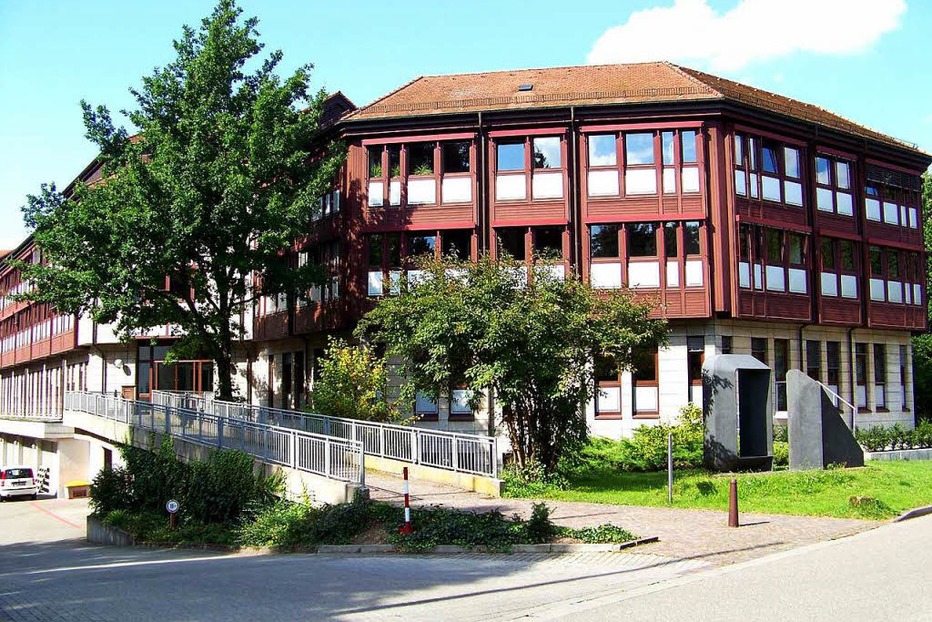 Forstliche Versuchs- und Forschungsanstalt - Freiburg Forstliche Versuchs- und Forschungsanstalt - Freiburg