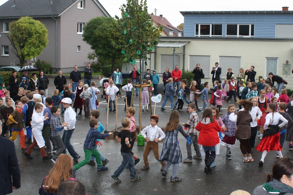 Drei-Linden Grundschule Hecklingen - Kenzingen Drei-Linden Grundschule Hecklingen - Kenzingen