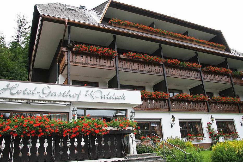 Hotel-Gasthof Waldeck (Menzenschwand) - St. Blasien Hotel-Gasthof Waldeck (Menzenschwand) - St. Blasien