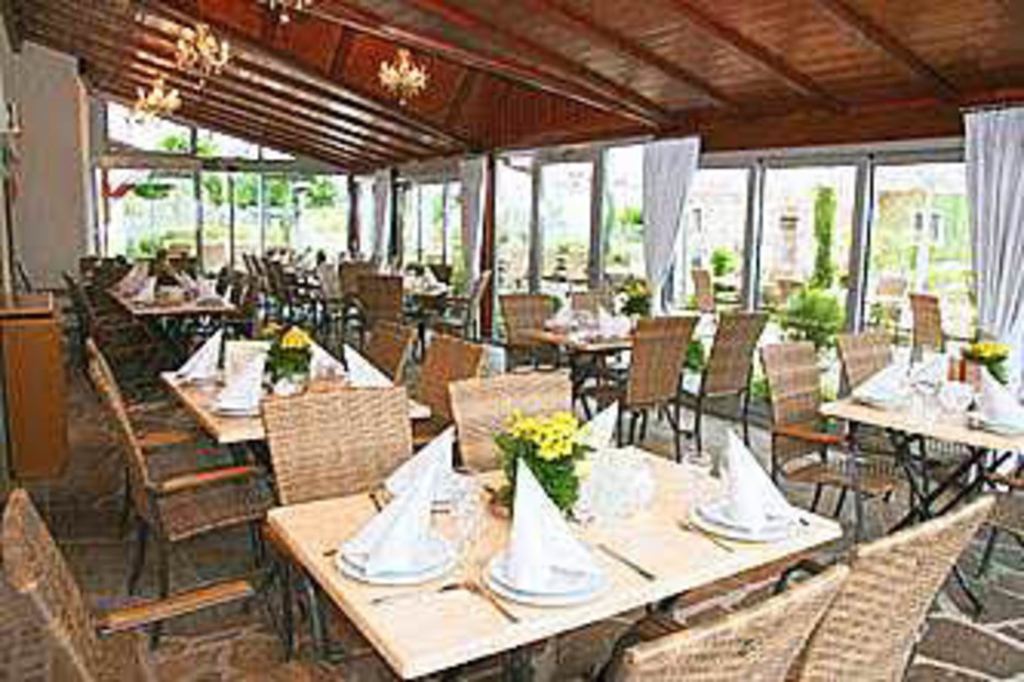 Landgasthof Hirschen Niederhausen - Rheinhausen Landgasthof Hirschen Niederhausen - Rheinhausen