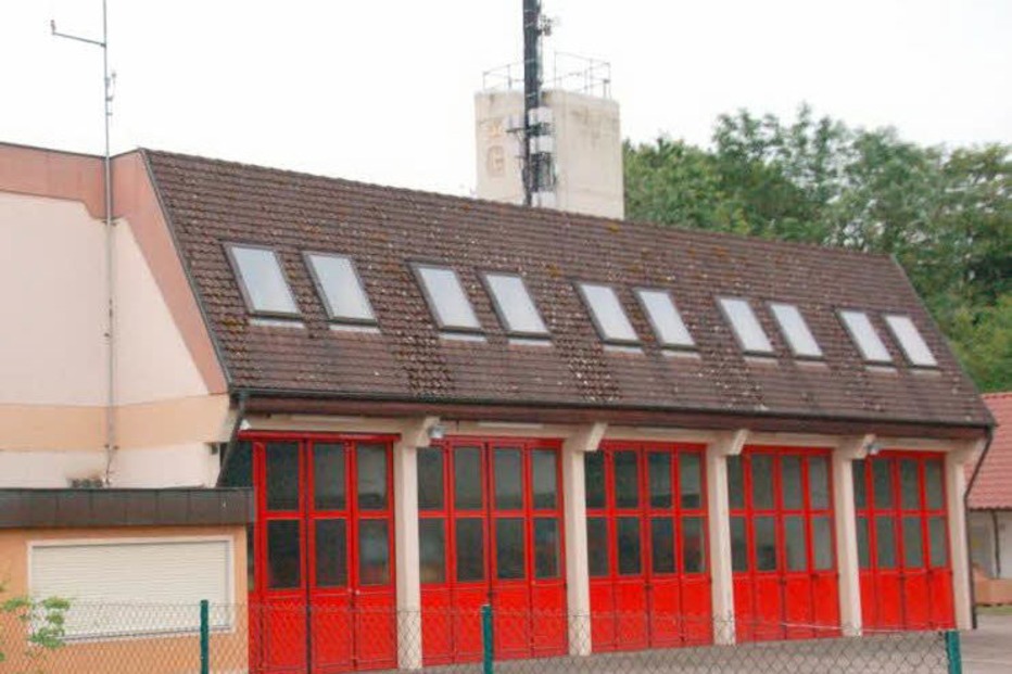 Feuerwehrgerätehaus - Gundelfingen Feuerwehrgerätehaus - Gundelfingen