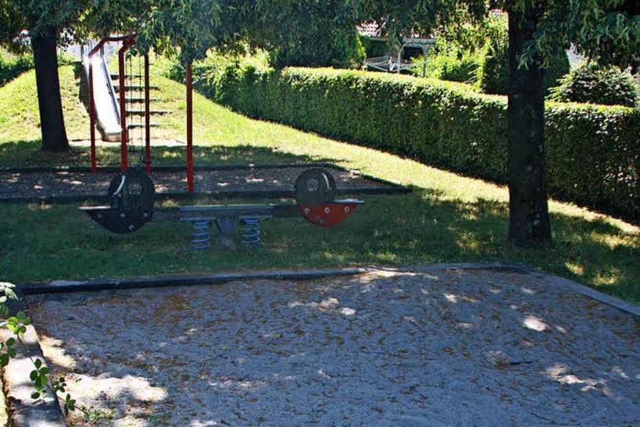 Spielplatz Lindenstraße (Wallbach) - Bad Säckingen Spielplatz Lindenstraße (Wallbach) - Bad Säckingen