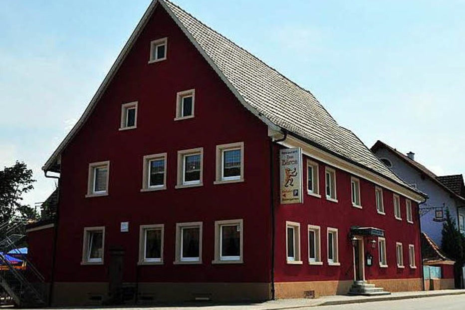 Landgasthof zum Bären (Norsingen) - Ehrenkirchen Landgasthof zum Bären (Norsingen) - Ehrenkirchen