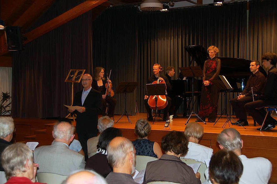 Kultur- und Vereinshaus - Gundelfingen Kultur- und Vereinshaus - Gundelfingen