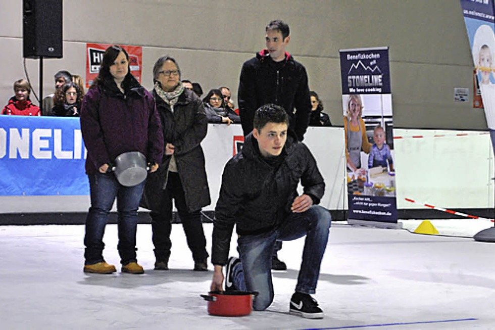 Kochtopf-Eis-Curling in Offenburg - Badische Zeitung TICKET
