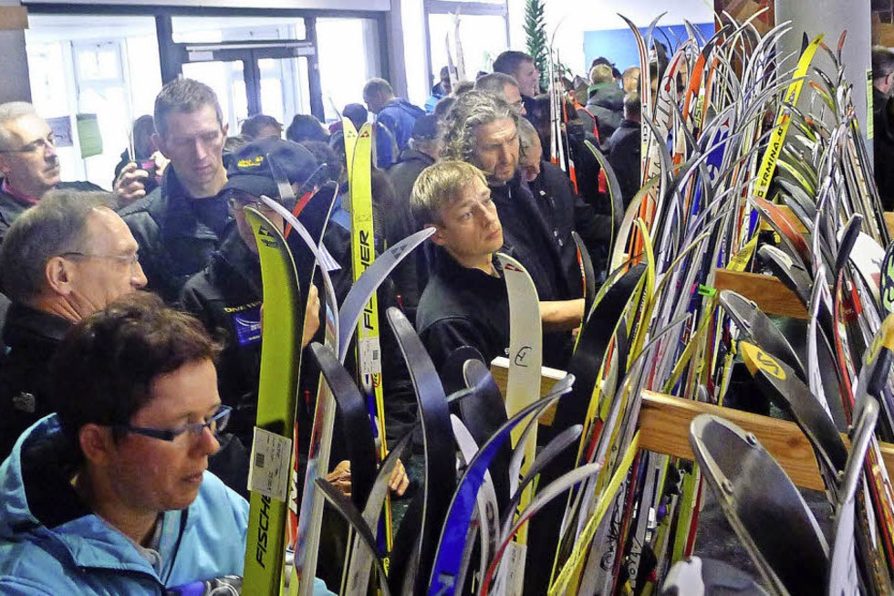 Wintersportartikeverkauf in Hchenschwand - Badische Zeitung TICKET