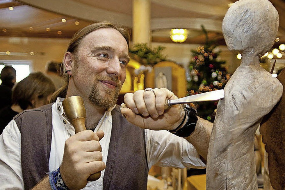 Weihnachtszauber mit Krippenschnitzer in Hchenschwand - Badische Zeitung TICKET