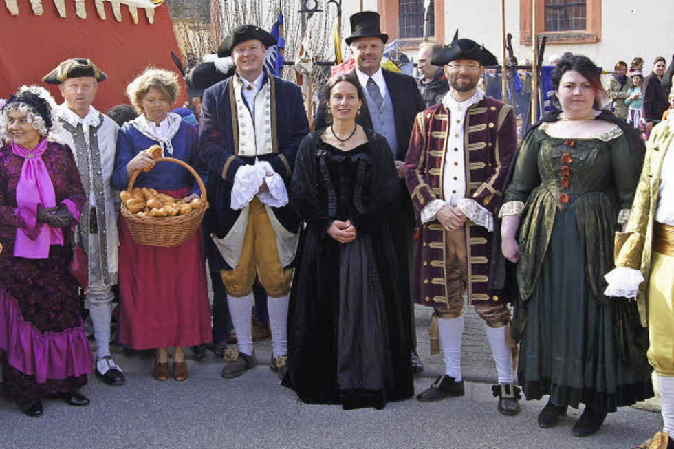 Historischer Brauch mit Umzug in Sulzburg - Badische Zeitung TICKET