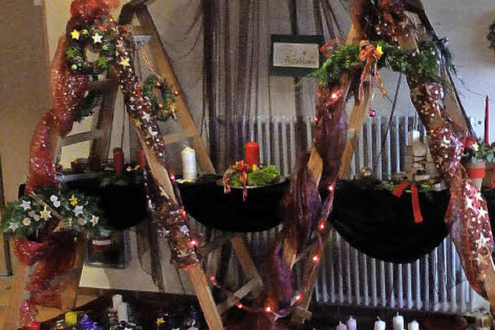 Selbstgebasteteltes fr Advent von Landfrauen und Kindergarten - Badische Zeitung TICKET