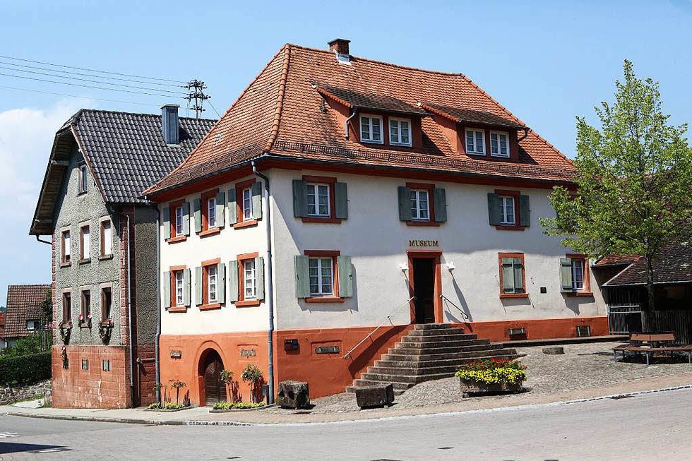 Rathaus Oberweier - Friesenheim