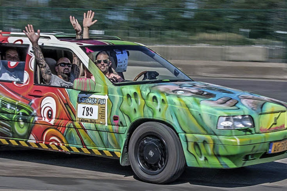 Der Carbage Run macht Station in Lahr - mit ber 500 verrckt gestylten Autos - Badische Zeitung TICKET