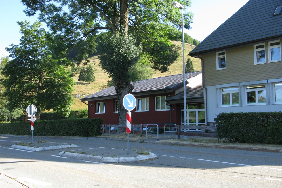 Hans-Thoma-Schule - Bernau