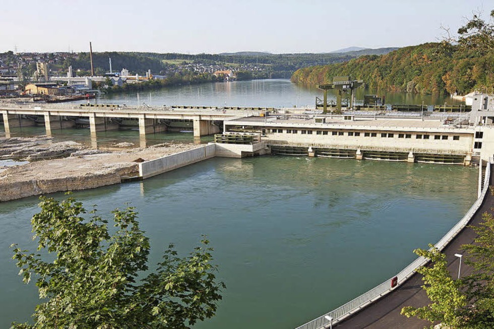 Einblicke ins Maschinenhaus des Wasserkraftwerks Rheinfelden - Badische Zeitung TICKET