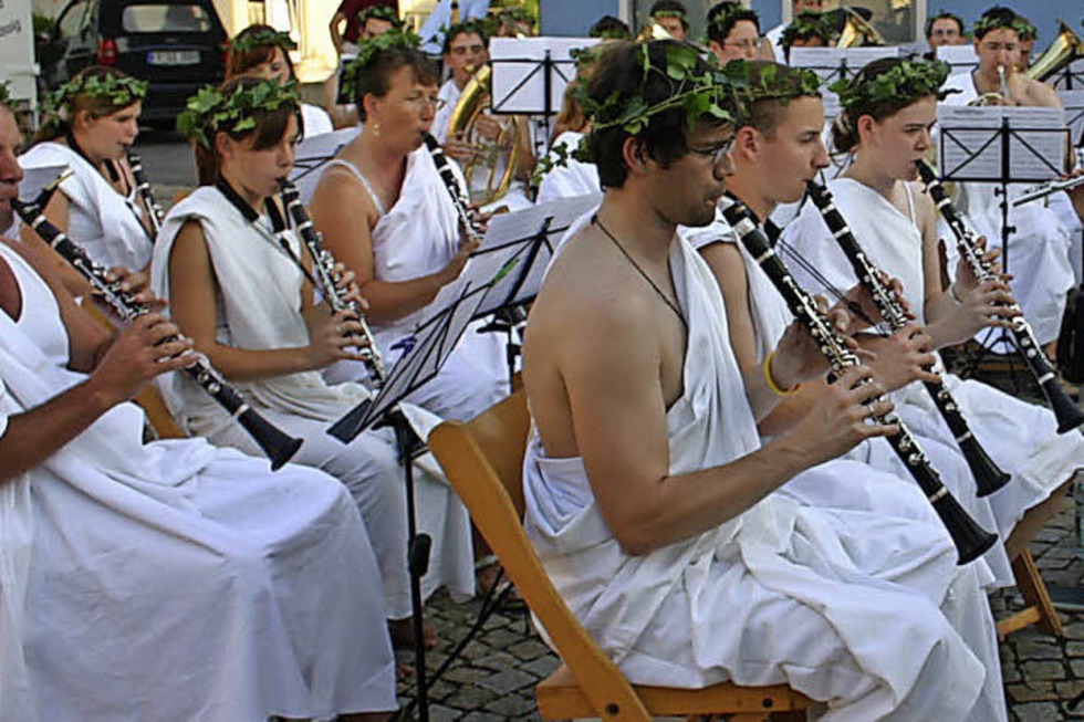 Musikverein l�dt zum feiern in Ballrechten-Dottingen ein - Badische Zeitung TICKET
