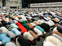 45.000 Muslime bei Jahresversammlung in Karlsruhe