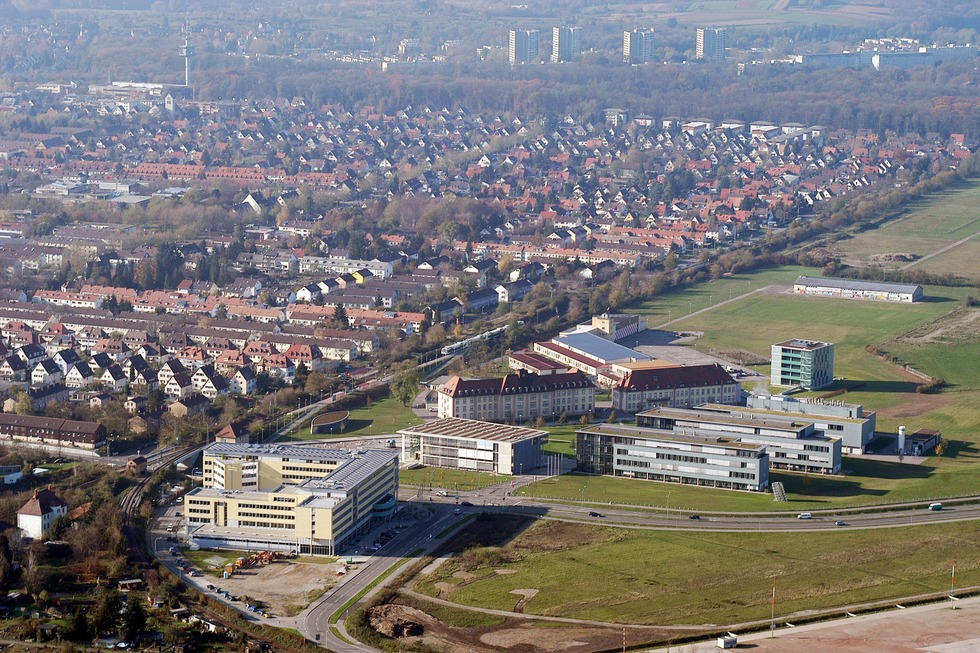 Fakultät für Angewandte Wissenschaften (Flugplatz) - Freiburg