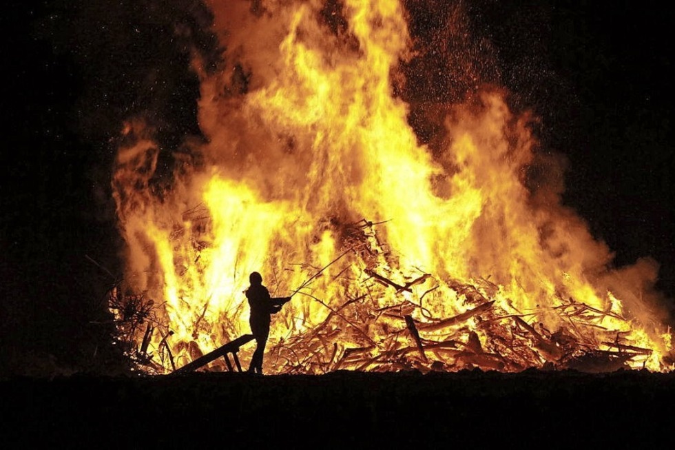 Fasnachtsfeuer im Kreis Lrrach lodern - Badische Zeitung TICKET