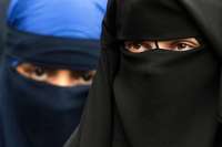 Selbstversuch: Wie es sich anfhlt, einen Tag lang einen Niqab zu tragen