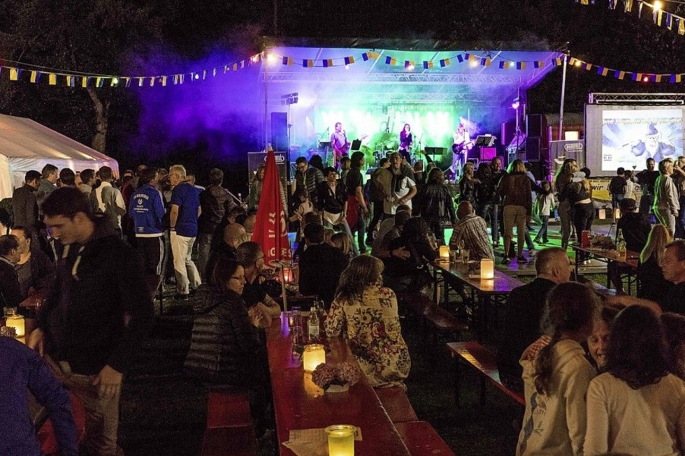 Unter vielen Lichtern - Badische Zeitung TICKET