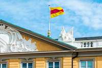 Museum im Karlsruher Schloss darf bald offiziell Baden-Flagge zeigen