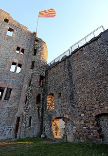 Kinder, strmt die Burg! - Badische Zeitung TICKET