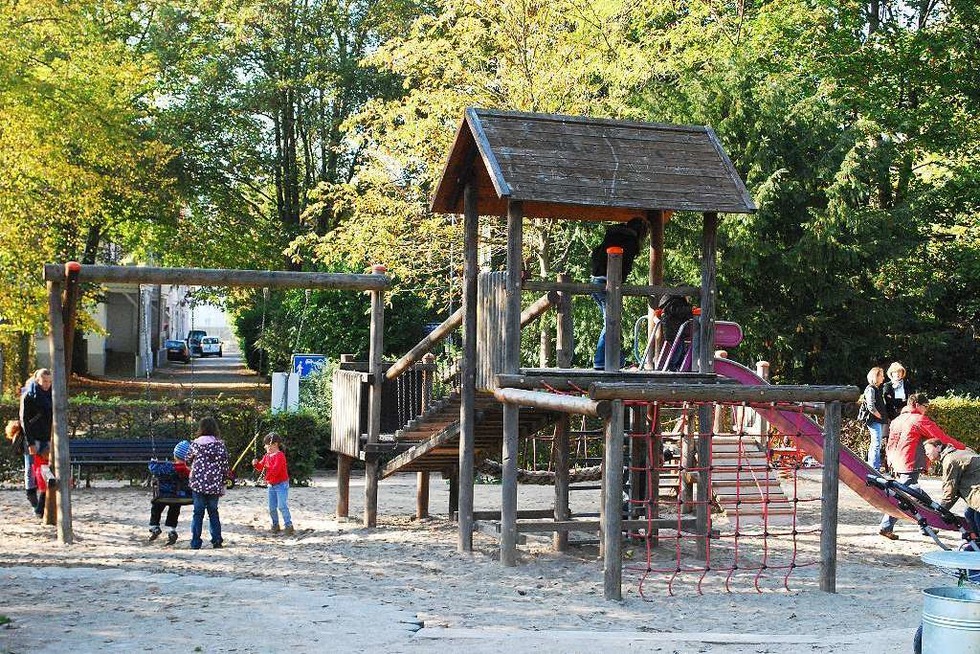 Spielplatz im Rosenfelspark - Lörrach