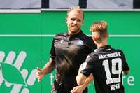 KSC schafft Klassenerhalt &#8211; VfB macht Bundesliga-Rckkehr perfekt