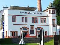 Kunsthalle Messmer, Riegel