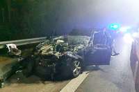 Gestohlener Lastwagen schleift Auto kilometerweit mit &#8211; Unfallfahrt endet auf der A5 bei Riegel