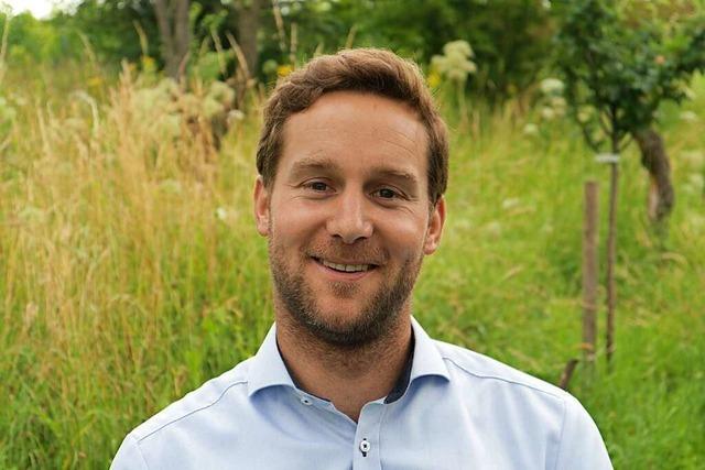 Rundgang mit dem Brgermeister-Kandidaten Ulli Waldkirch