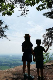 Eine Wandertour für Familien zu den Riesenfelsen im Elsass - Badische Zeitung TICKET