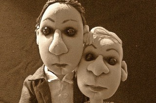 Das Seifenblasen-Figurentheater spielt Hannes und Paul im Rahmen der Puppenparade